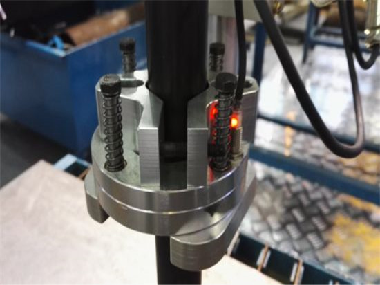 Yüksek kaliteli JIA XIN CNC Taşınabilir Alev / Plazma Kesme Makinası