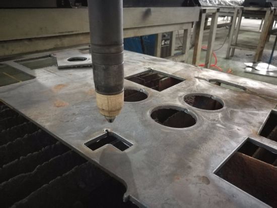 Otomatik CNC Paslanmaz çelik boru kesme makinası Plazma kesme makinası