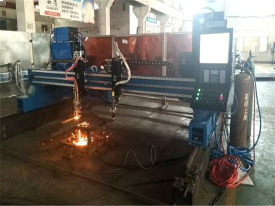 1500 * 3000mm 100A taşınabilir paslanmaz çelik cnc plazma kesme makinası